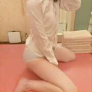 白上さつき 21時まで ホワイトハウス(曙町)