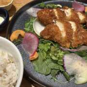 松井さり 出勤してます🎶 五反田ヒーローズ（ユメオト）