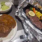 ヒメ日記 2026/03/21 03:28 投稿 ねこ 素人ぽちゃカワ学園