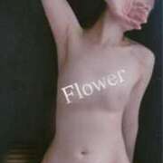 ももな（元ナース×潮吹き！ こんなエロくて良いの~~？？？？🌻❓ ハニービー（Honey Bee）