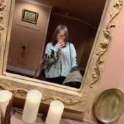 ヒメ日記 2025/11/27 04:59 投稿 めい 黒い金魚（札幌）