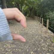 宮田ゆい先生 🌸お散歩🌸 五反田オナクラ ちくキュンっ!学園