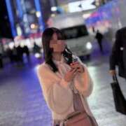 ヒメ日記 2025/11/24 06:34 投稿 ほとり ホワイトハウス