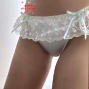 ヒメ日記 2025/11/06 14:32 投稿 泉まな 全裸美女からのカゲキな誘惑