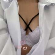 ヒメ日記 2026/01/28 20:49 投稿 泉まな 全裸美女からのカゲキな誘惑