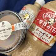 泉まな ❤︎ 全裸美女からのカゲキな誘惑