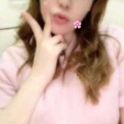 さくら おはよお🥰今日が今週最後の出勤だよ😌 白いぽっちゃりさん