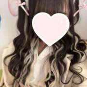 めろ めろにゃん🐈‍⬛🎀 E+アイドルスクール新宿・歌舞伎町店