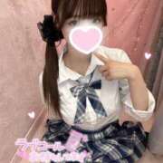 ヒメ日記 2025/10/17 21:30 投稿 しおり 学校帰りの妹に手コキしてもらった件 梅田