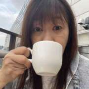 鈴木りえ 暑いですね🥵 しゅうかつ倶楽部