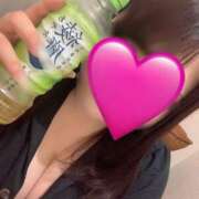 ヒメ日記 2025/08/24 22:12 投稿 まり 白いぽっちゃりさん