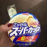 ヒメ日記 2026/09/25 18:21 投稿 七瀬みさき 全裸革命orおもいっきり痴漢電車