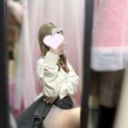 ヒメ日記 2025/12/18 14:27 投稿 あいす 女子校生はやめられない