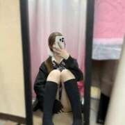 ヒメ日記 2025/12/30 09:27 投稿 あいす 女子校生はやめられない