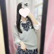 ヒメ日記 2026/03/29 14:27 投稿 あいす 女子校生はやめられない