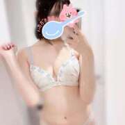 ヒメ日記 2025/08/27 11:10 投稿 しおり★キス魔の密着プレイ★ Chloe五反田本店　S級素人清楚系デリヘル