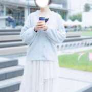 めい 好きな食べ物☺️🍣 俺のKissリフレ