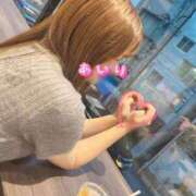 あいり 11月ありがとうございました🍁 ノーパンエステ!?絶頂させる天使たち