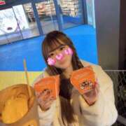 ヒメ日記 2025/12/24 21:58 投稿 あいり ノーパンエステ!?絶頂させる天使たち