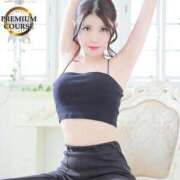 音羽麗那 残り二枠🥹🥹💗 ゴールドクイーン