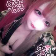 めろ ツインテ🩷🤍 さくらん