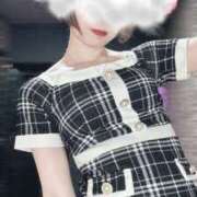 ヒメ日記 2025/10/28 08:01 投稿 月詩(つくし)♥小柄な麗し美少女 美魔女コレクション