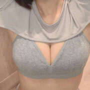 ヒメ日記 2025/10/20 21:24 投稿 つぐみ 完全自由交際！出会い廚カノジョと好き放題！