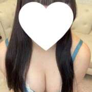 もか あいたいな♡ 白い巨乳