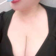 ふじこ スタート枠のお兄様へ💜 モアグループ小山人妻花壇