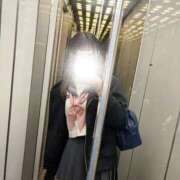 ヒメ日記 2026/04/01 22:26 投稿 福山　るな 妄想する女学生たち 梅田校