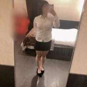 ヒメ日記 2026/04/14 16:08 投稿 葉桐きょうこ 全裸にされた女たちor欲しがり痴漢電車