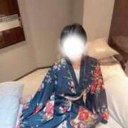 ヒメ日記 2026/09/16 08:23 投稿 葉桐きょうこ 全裸にされた女たちor欲しがり痴漢電車