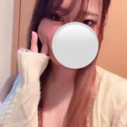 ヒメ日記 2025/12/03 23:18 投稿 安達りん 断りきれない美人マッサージ嬢たち