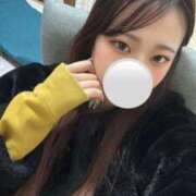 ヒメ日記 2025/12/18 18:13 投稿 安達りん 断りきれない美人マッサージ嬢たち