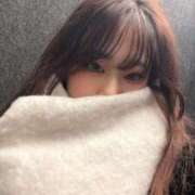 ヒメ日記 2026/01/04 04:27 投稿 安達りん 断りきれない美人マッサージ嬢たち