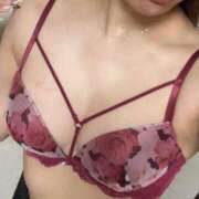 ヒメ日記 2026/02/15 15:57 投稿 安達りん 断りきれない美人マッサージ嬢たち