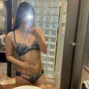 ヒメ日記 2026/03/09 18:01 投稿 安達りん 断りきれない美人マッサージ嬢たち