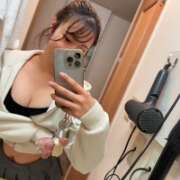ヒメ日記 2026/07/30 19:12 投稿 安達りん 断りきれない美人マッサージ嬢たち