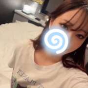 ヒメ日記 2026/08/27 04:20 投稿 安達りん 断りきれない美人マッサージ嬢たち