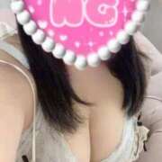 ヒメ日記 2025/08/31 09:52 投稿 ひより 白いぽっちゃりさん