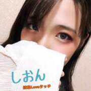 しおん⭐️SS級美少女 質問に答えたよ(∩´∀`∩) LOVEタッチ