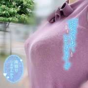 熟女 あい 7月の雨。。 ハナミズキ