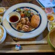 きほ♡圧倒的透明感の美女 おはよう🩷11月ありがとう🩷 ジャックと豆の木