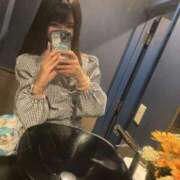 ヒメ日記 2025/10/22 13:59 投稿 りい★彼女感MAXの純情美少女 渋谷S級素人清楚系デリヘル chloe