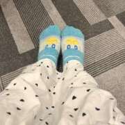 りい★彼女感MAXの純情美少女 寒いからロング🩷🩷 渋谷S級素人清楚系デリヘル chloe