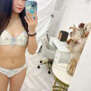 ヒメ日記 2025/12/29 02:42 投稿 りい★彼女感MAXの純情美少女 S級素人清楚系デリヘル chloe