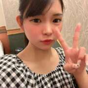 りい★彼女感MAXの純情美少女 久々の出勤🩷🩷 Chloe五反田本店　S級素人清楚系デリヘル