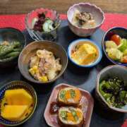こずえ 小鉢料理🥢🍴 奥様の実話 梅田店