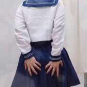 沙莉（さり） 制服の中の秘密🤫 横浜痴女性感フェチ倶楽部