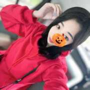 ヒメ日記 2025/10/17 07:46 投稿 広瀬りな 妄想する女学生たち 梅田校